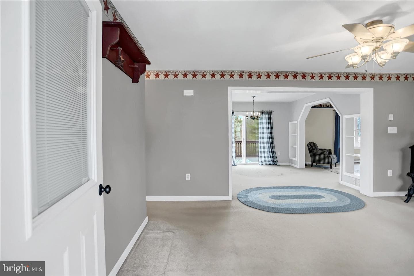287 Pine Crest photo 3