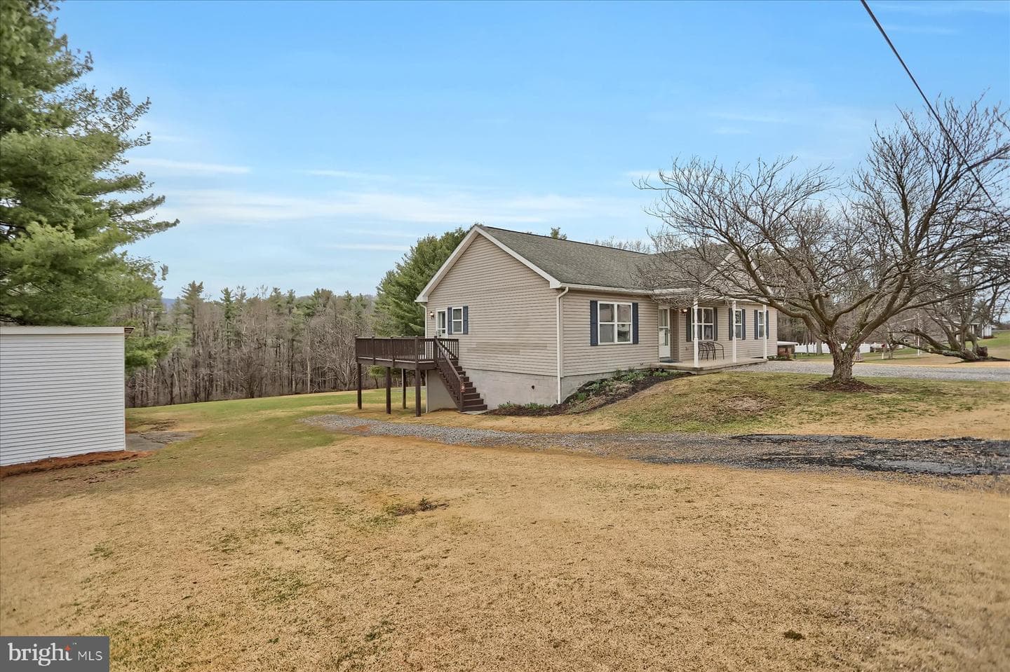 287 Pine Crest photo 32