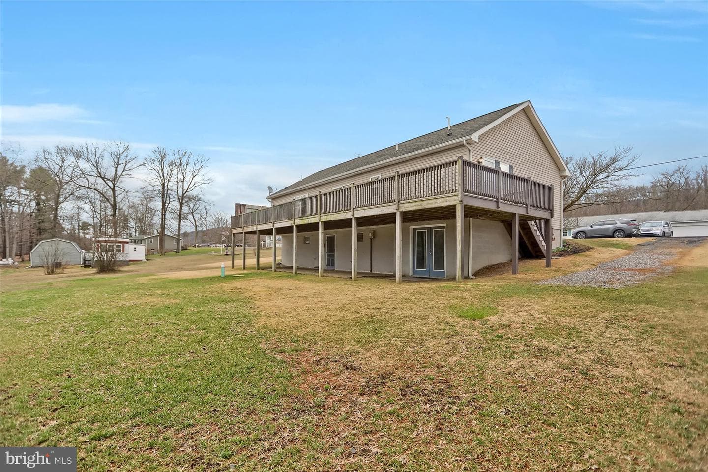 287 Pine Crest photo 36