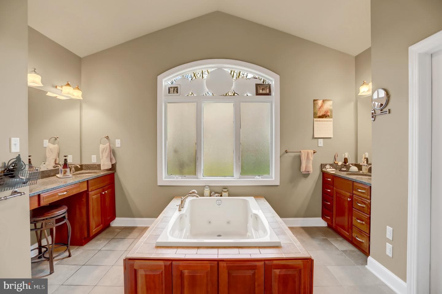 970 App Road photo 33