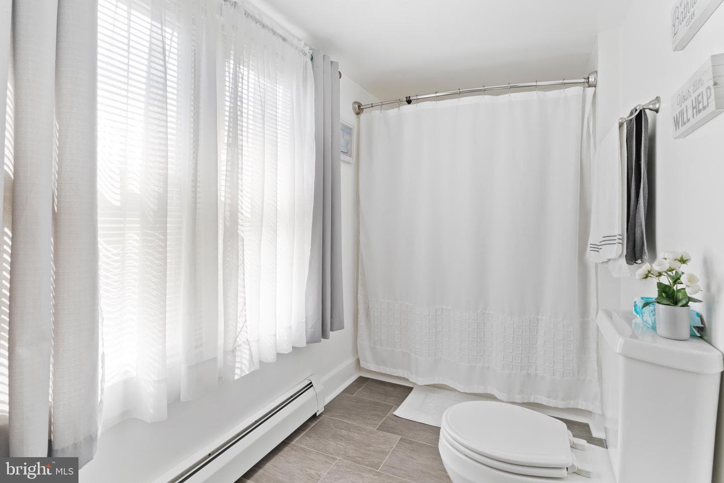 208 Airport Road photo 15