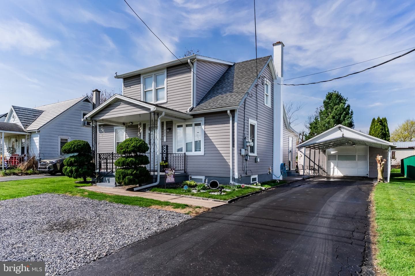 208 Airport Road photo 32