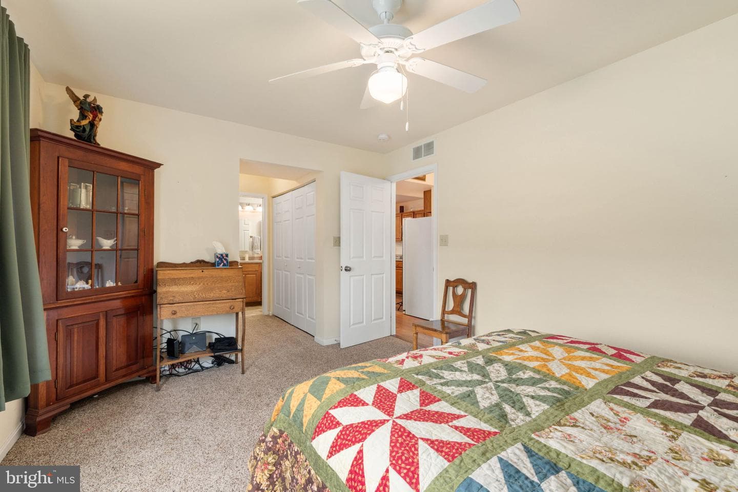 38 N Oakwood Lane photo 11