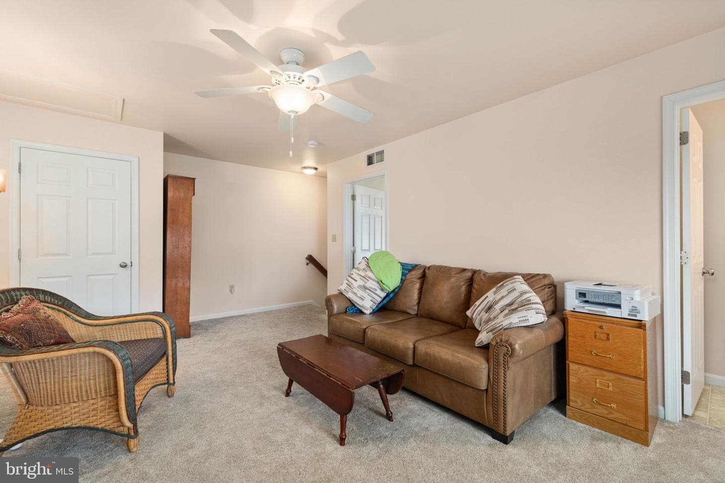 38 N Oakwood Lane photo 24