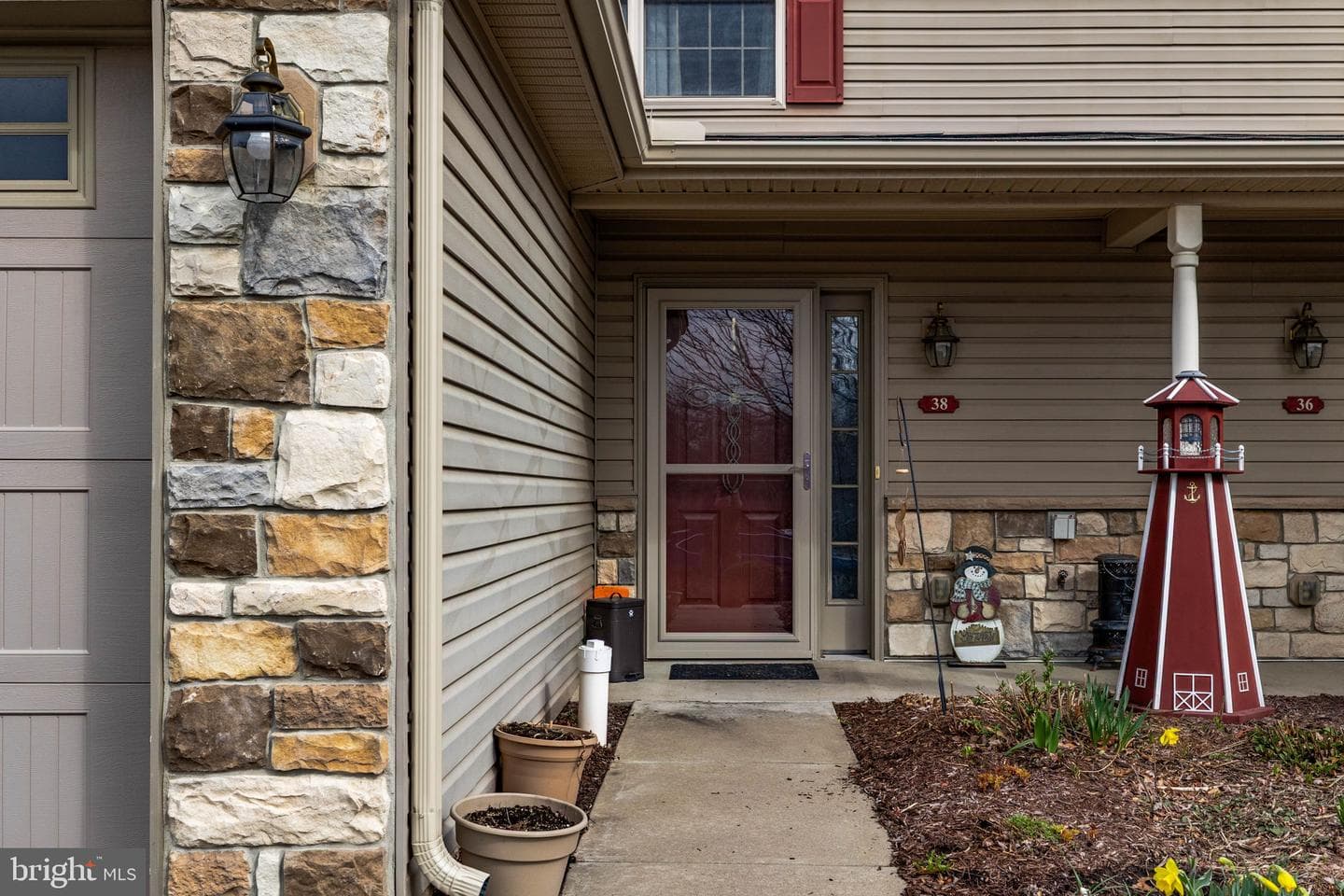 38 N Oakwood Lane photo 7