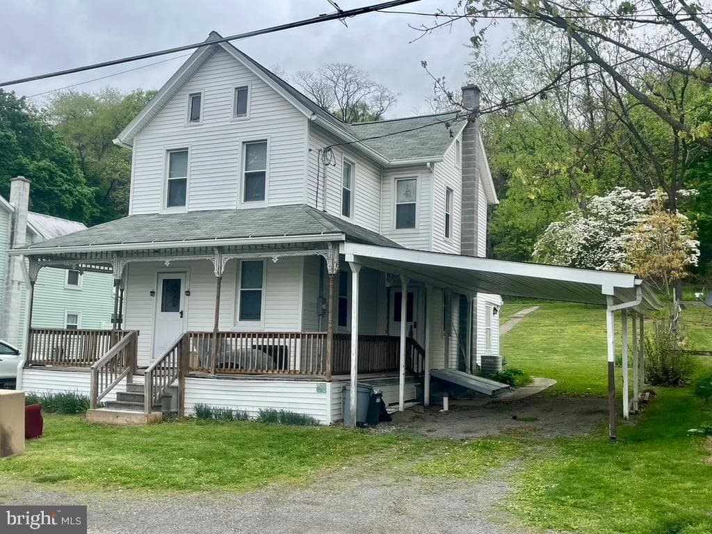 1420 Main Street photo 1