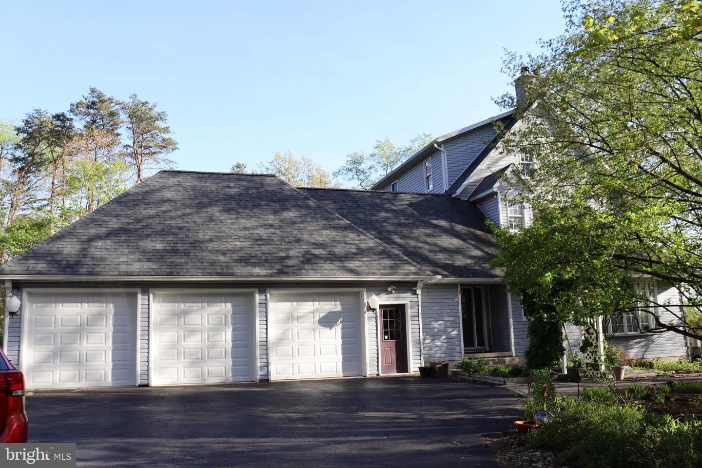 620 Stonebridge Drive photo 93