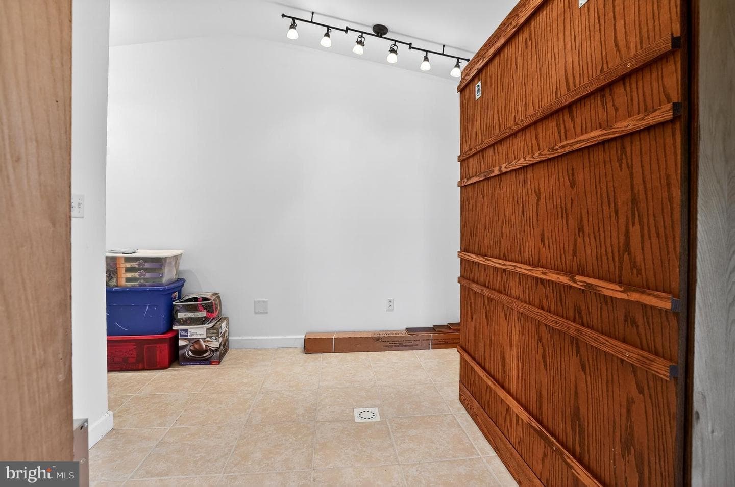 125 Snyder Avenue photo 49