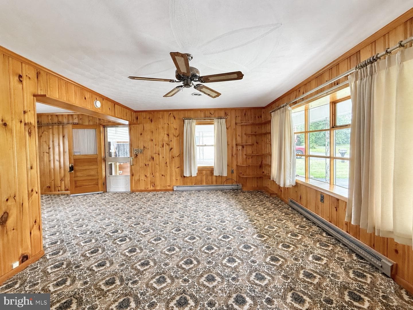 124 Vine Street photo 15