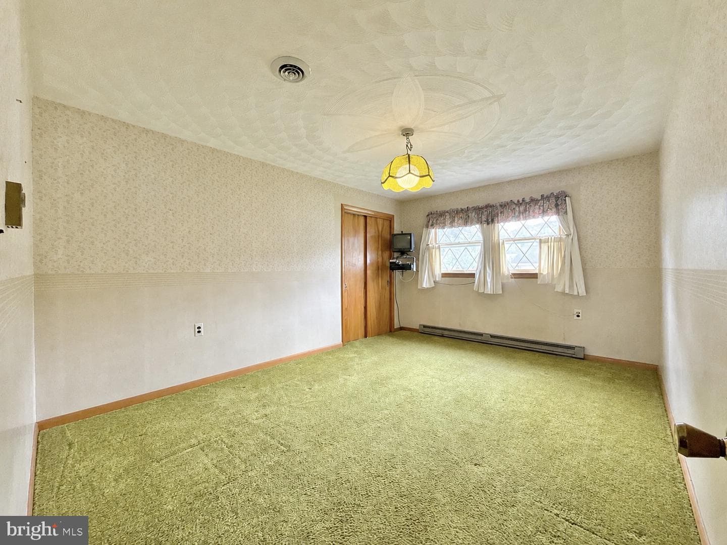 124 Vine Street photo 22