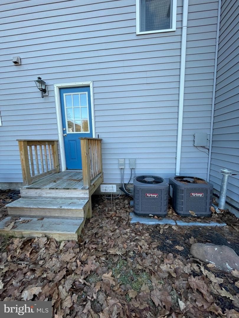 4 Watrous Street photo 13