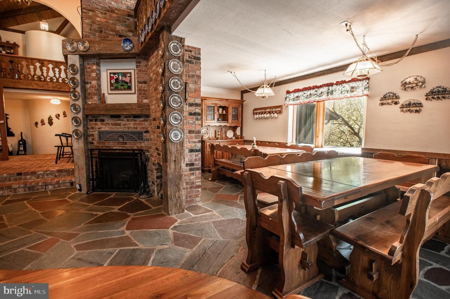 1518 Elk Run Road photo 18