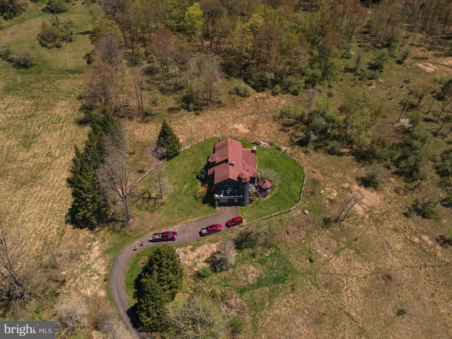 1518 Elk Run Road photo 3