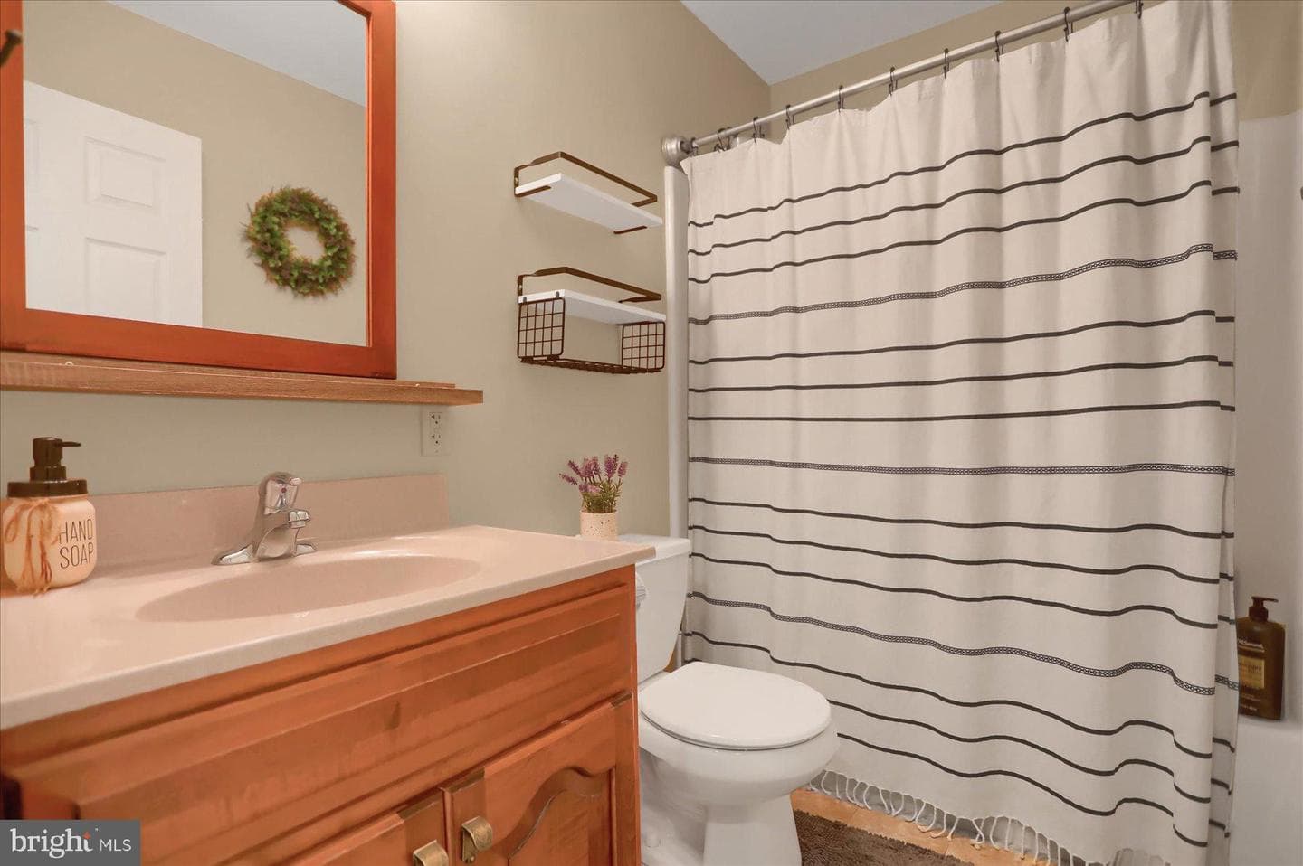 91 Carlton Drive photo 17