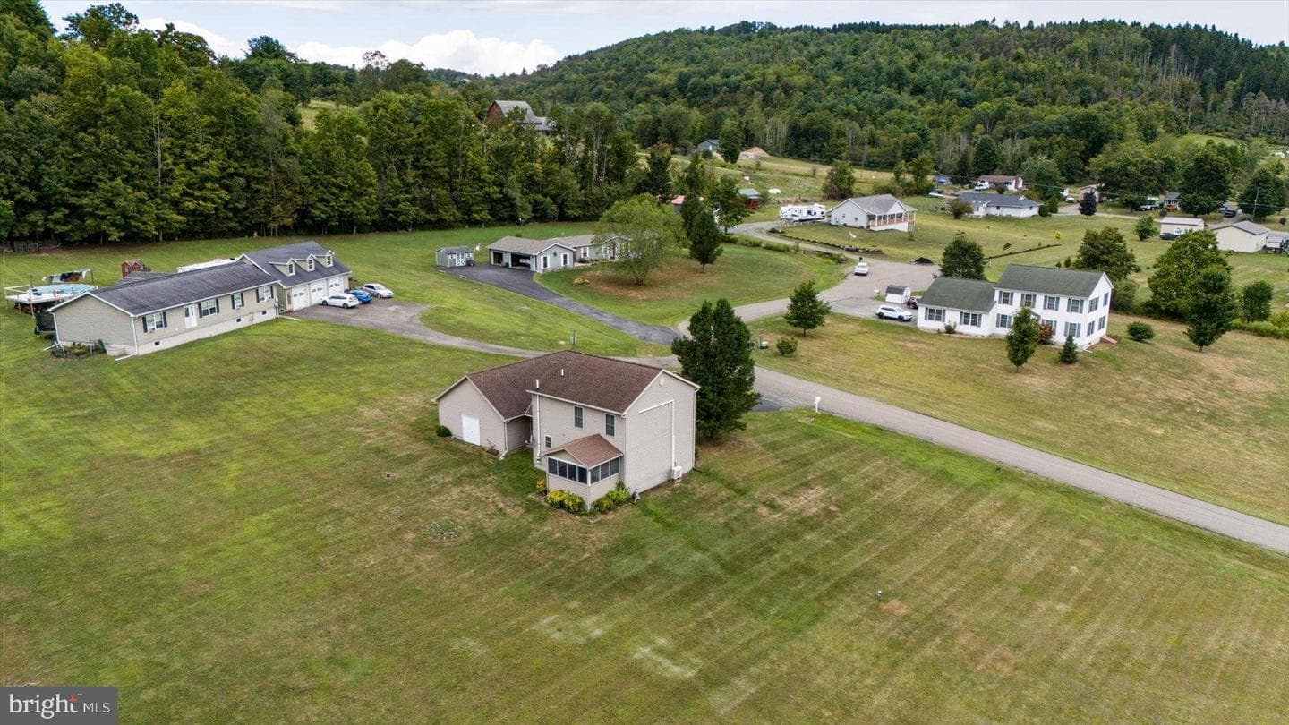 91 Carlton Drive photo 38