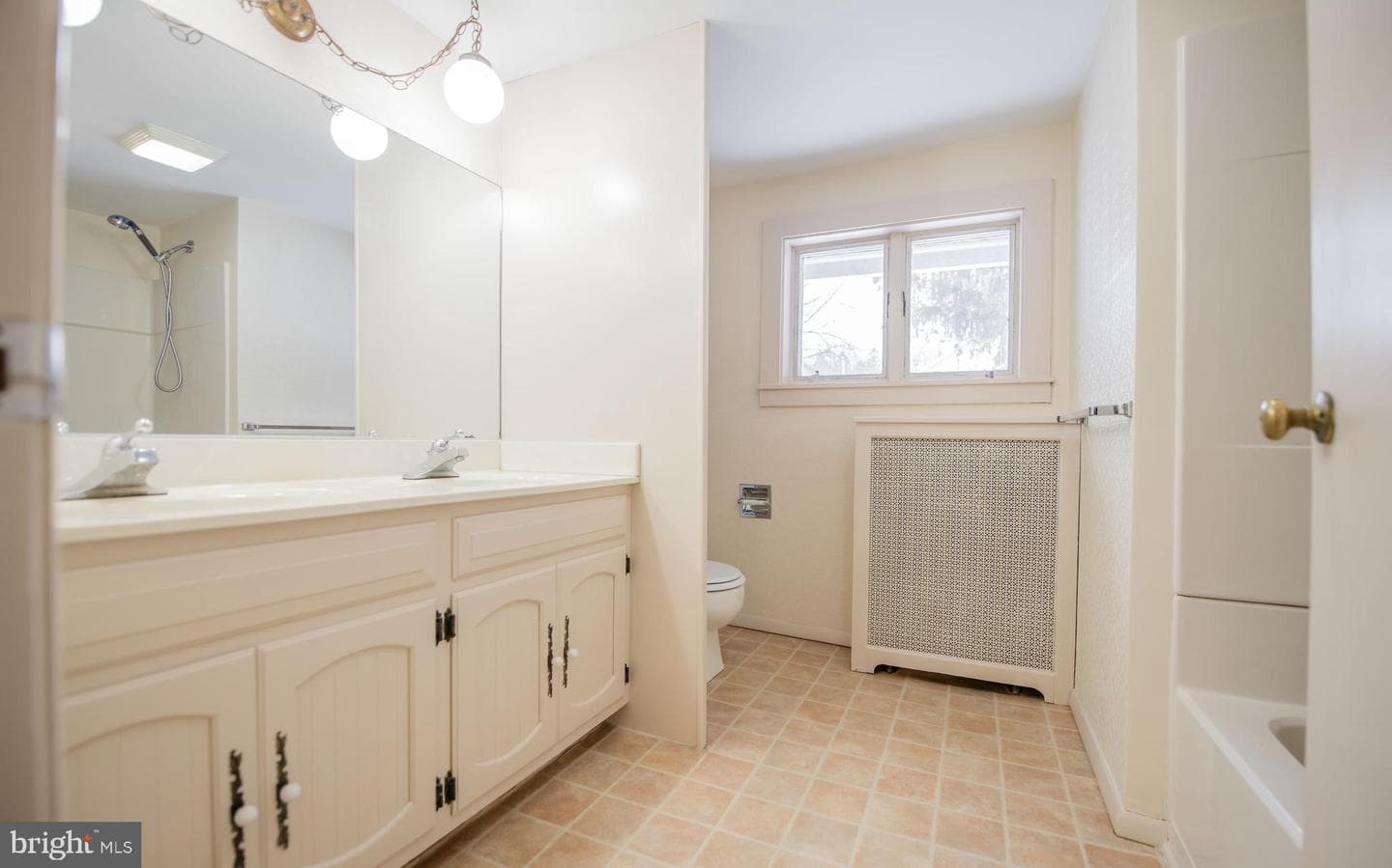 48 Grant Street photo 14
