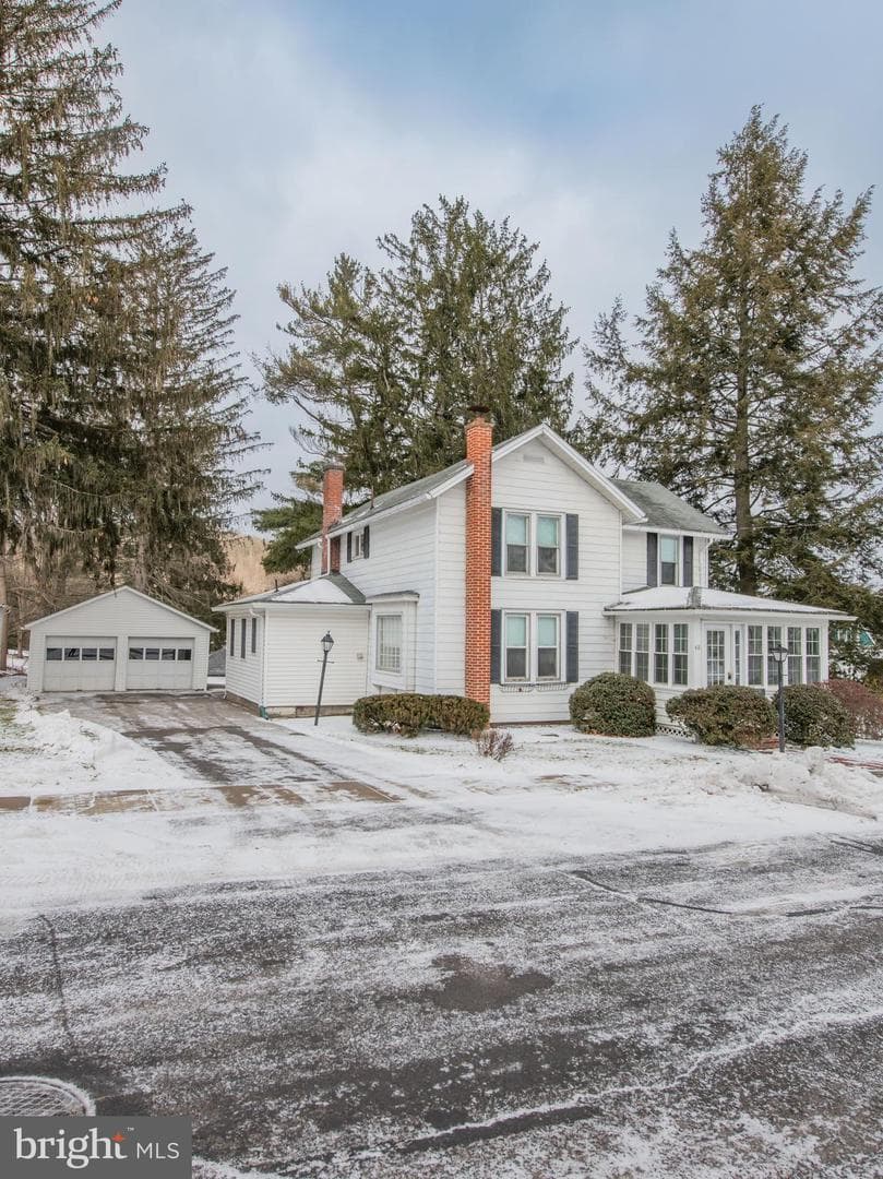 48 Grant Street photo 17