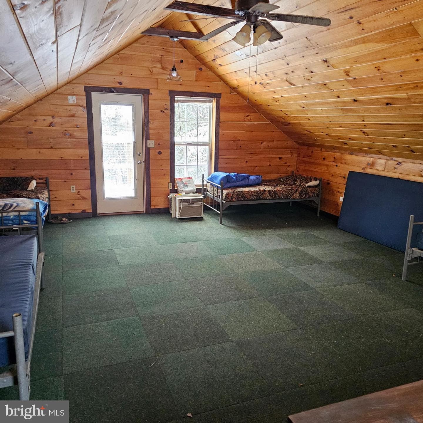 549 Blake Road photo 7