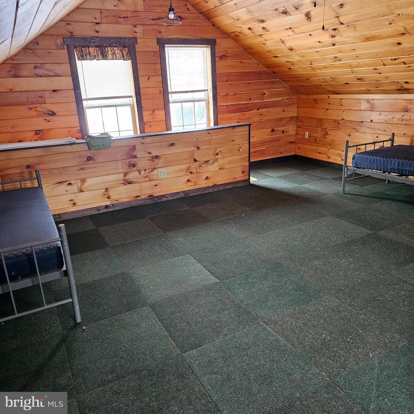 549 Blake Road photo 9