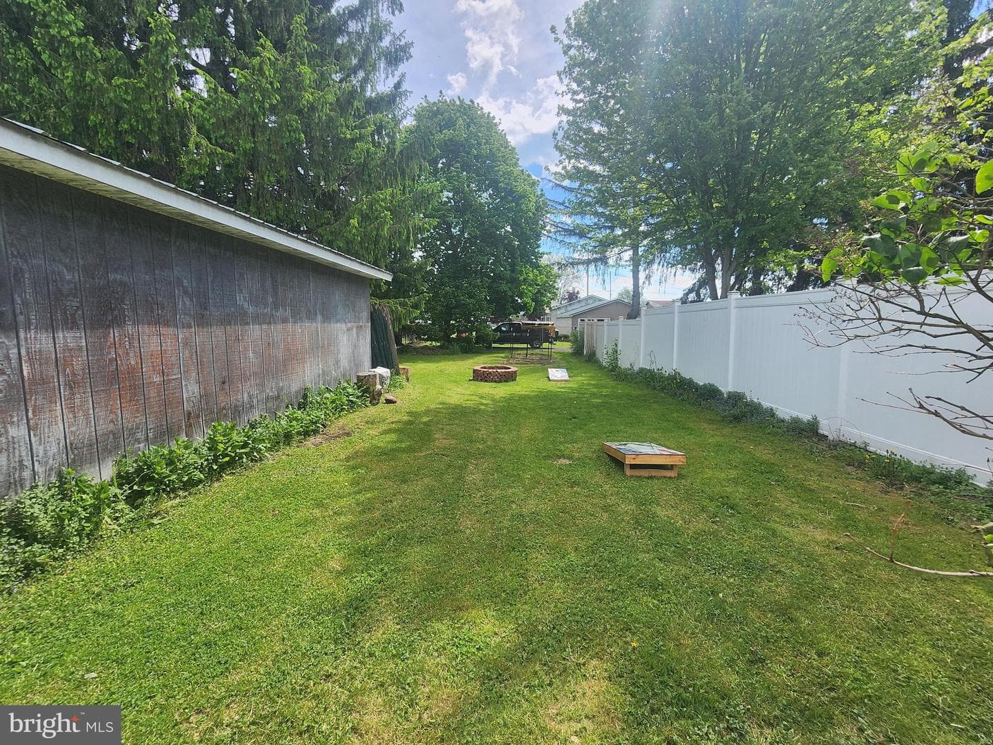 302 Proctor Avenue photo 10