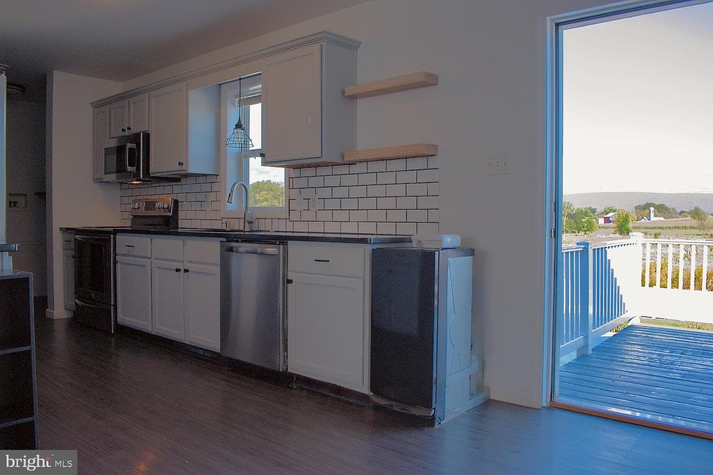 131 Meadow Green Drive photo 12