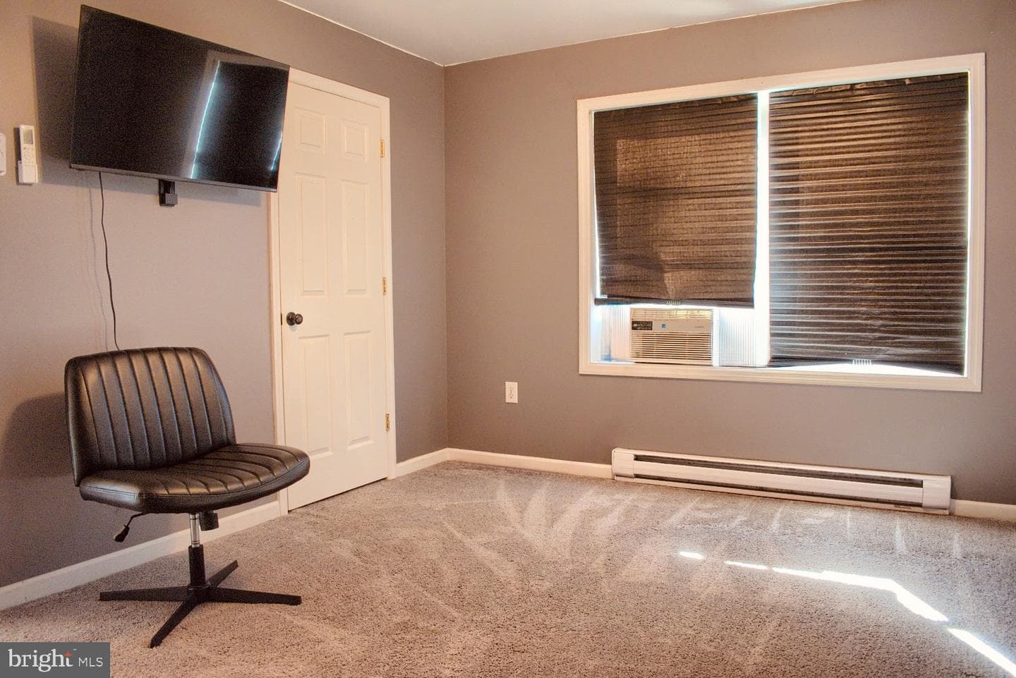 131 Meadow Green Drive photo 16