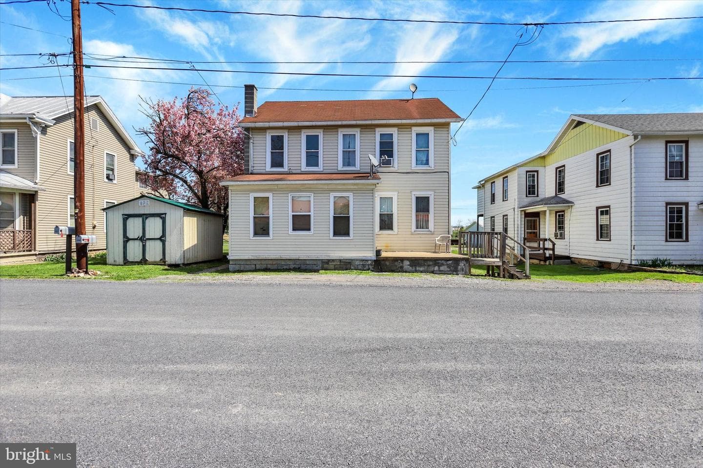 1435 Orchard Road, Mifflinburg