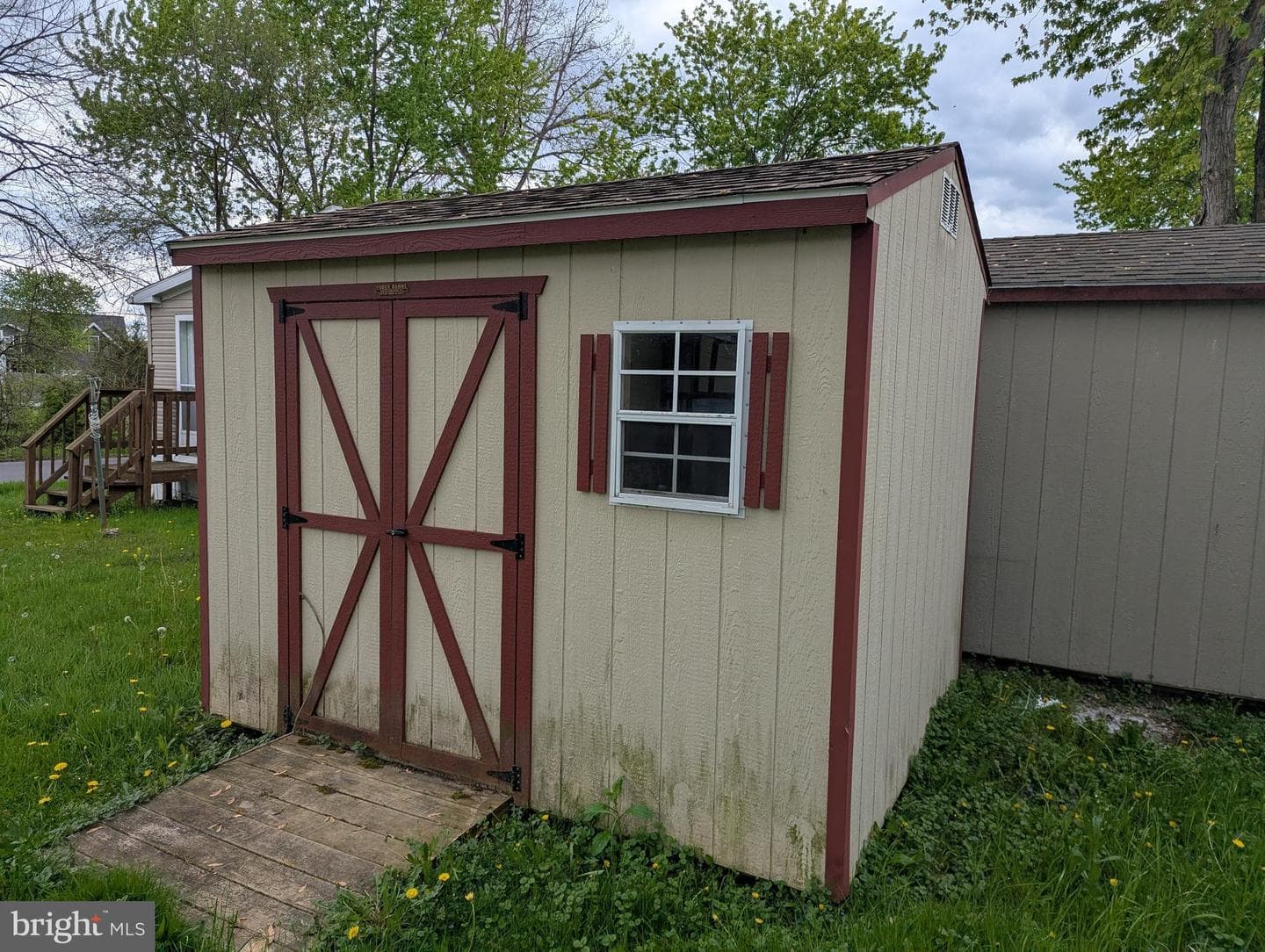 81 Laurel Street photo 12