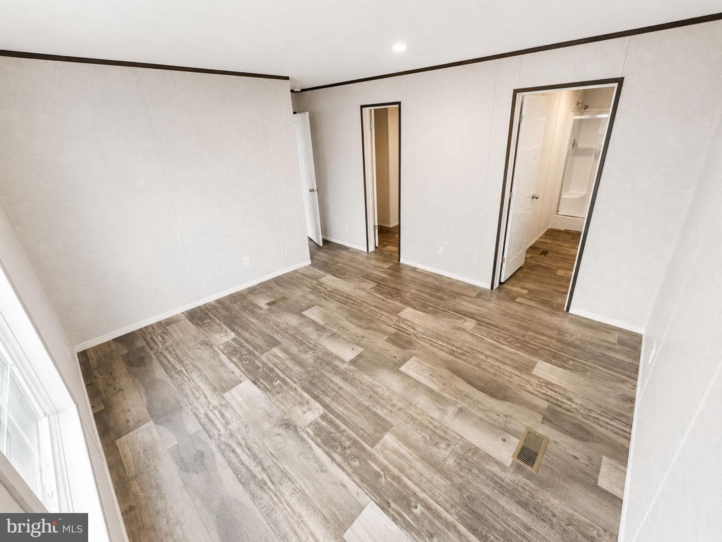17 Ann St photo 5
