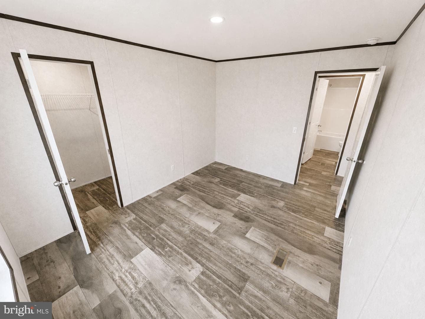 17 Ann St photo 7