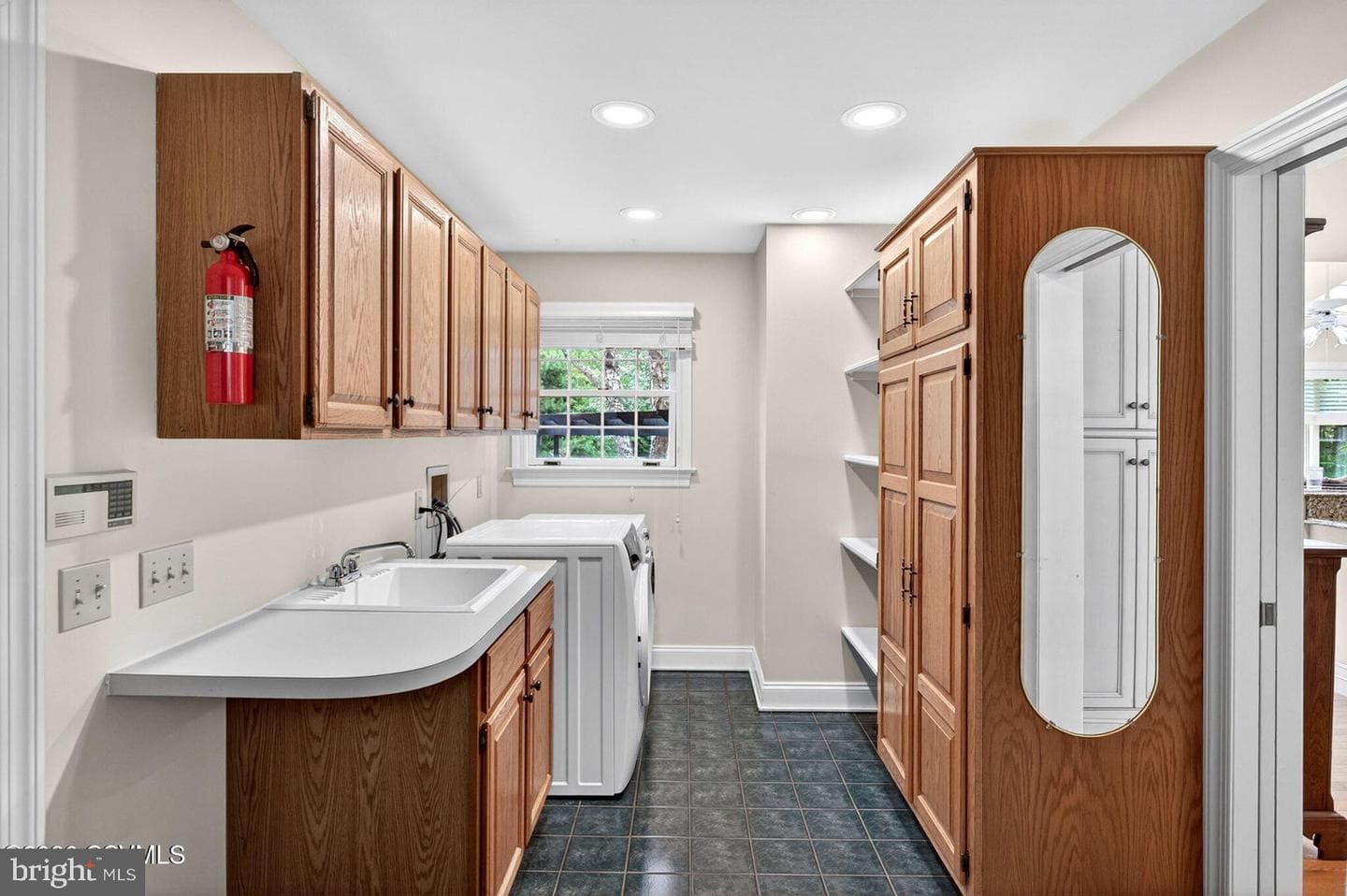 56 Edward Circle photo 16