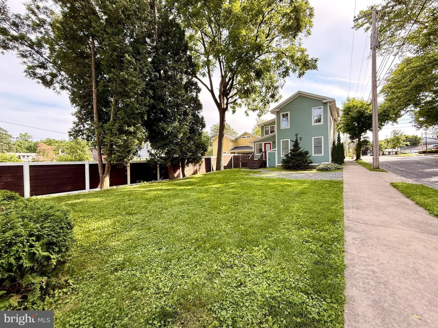 202 S 2nd Street photo 40