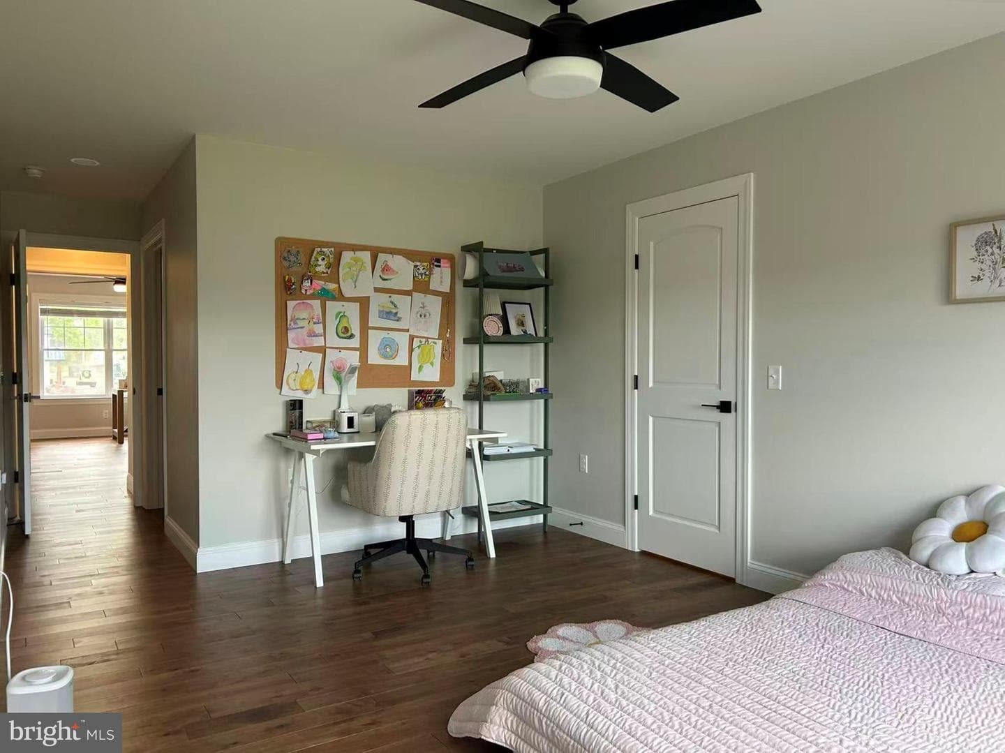 210 Windsor Way photo 14