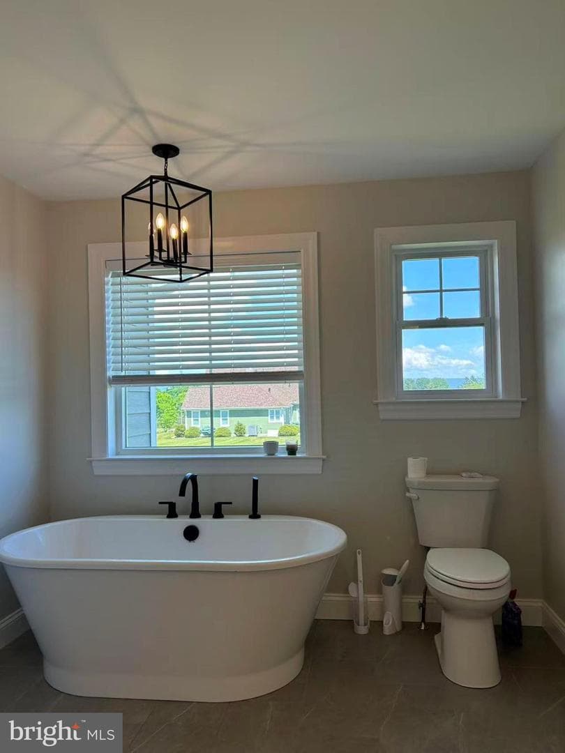 210 Windsor Way photo 22