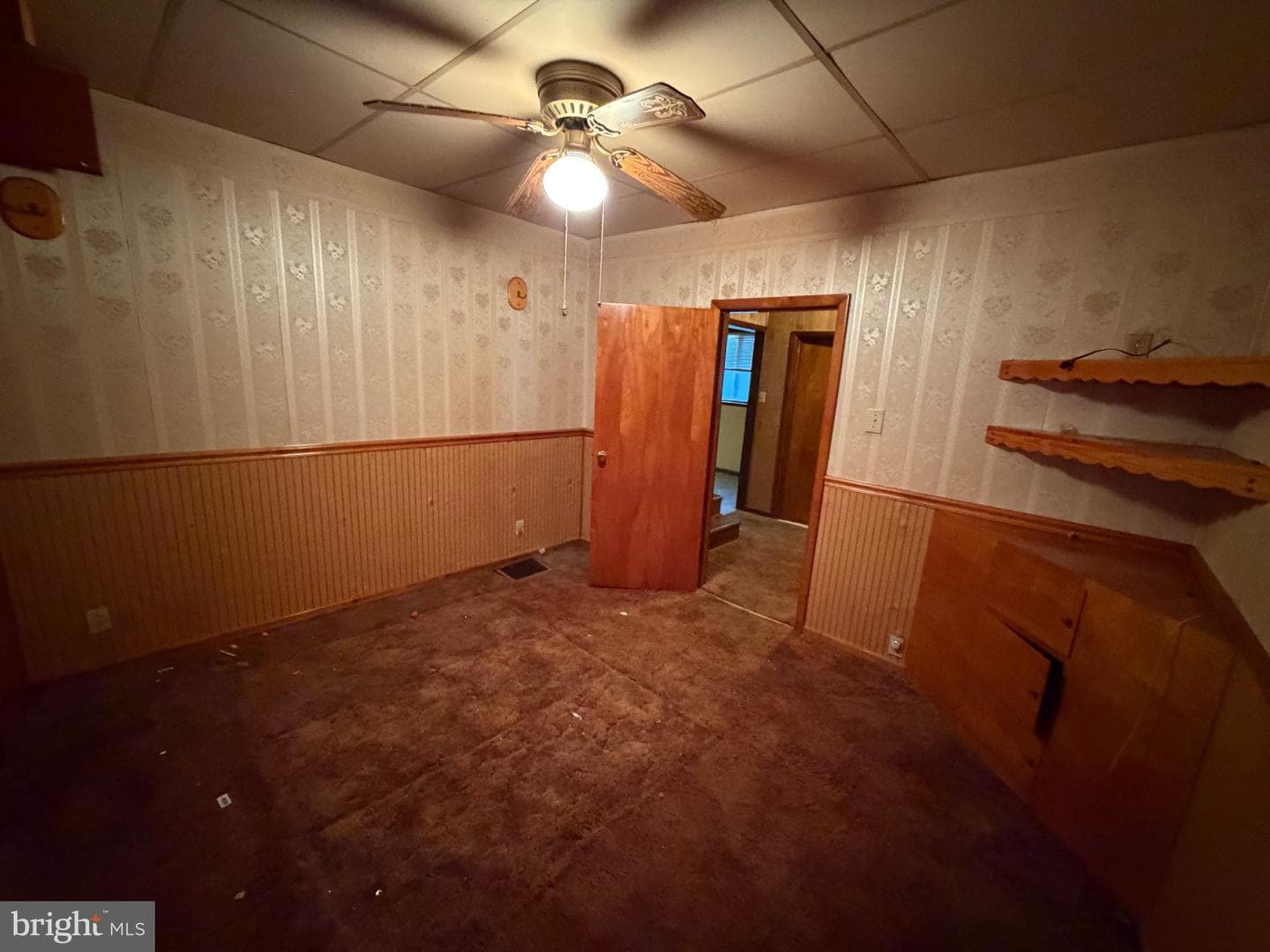 309 Gibson Avenue photo 8