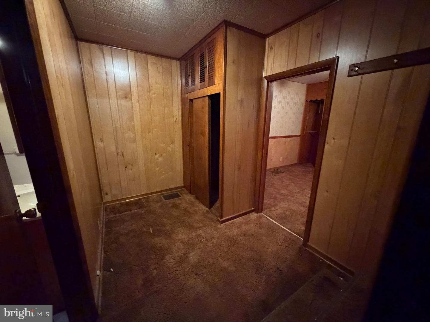 309 Gibson Avenue photo 9