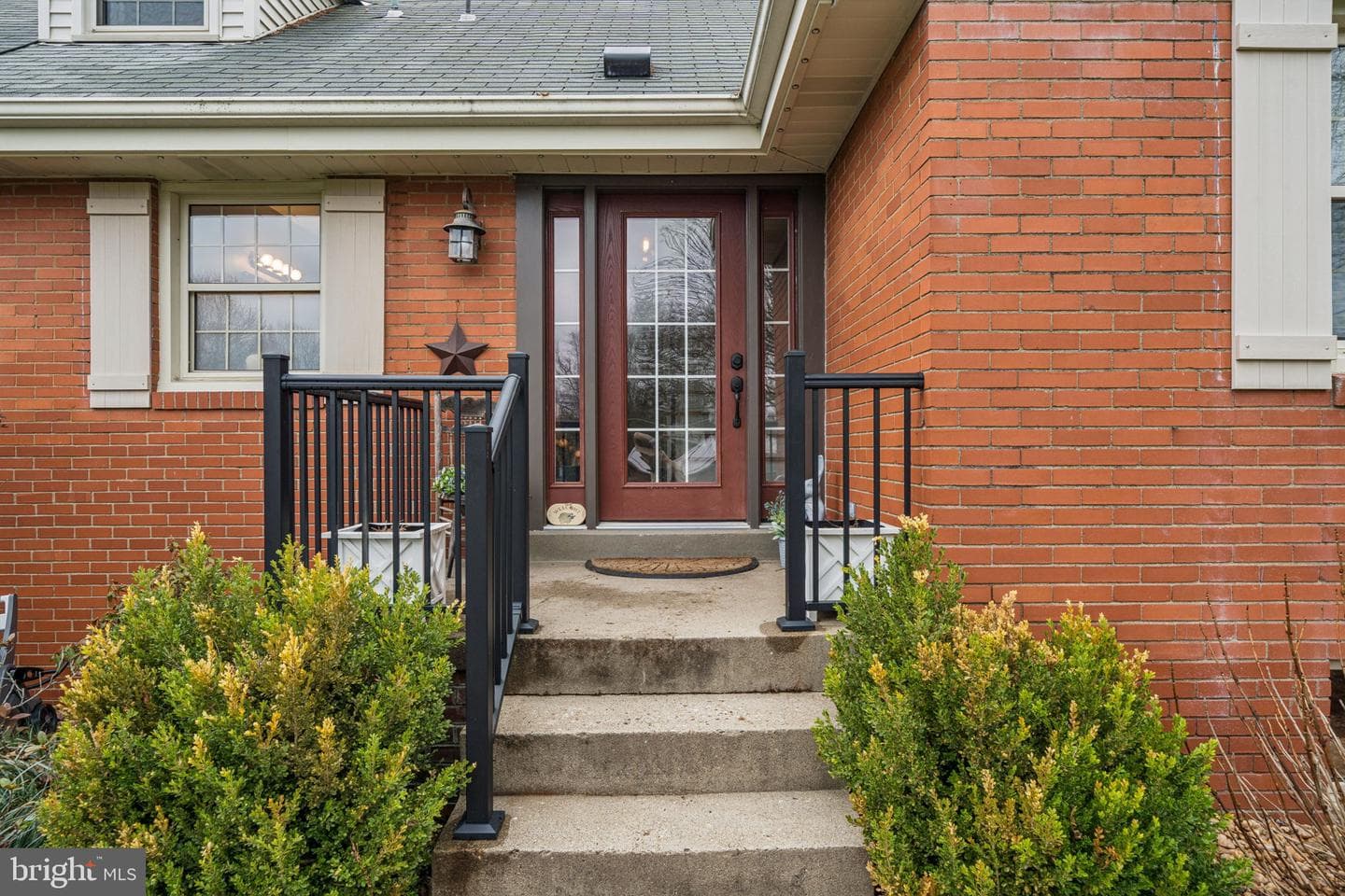 223 Ridgeview Drive photo 5