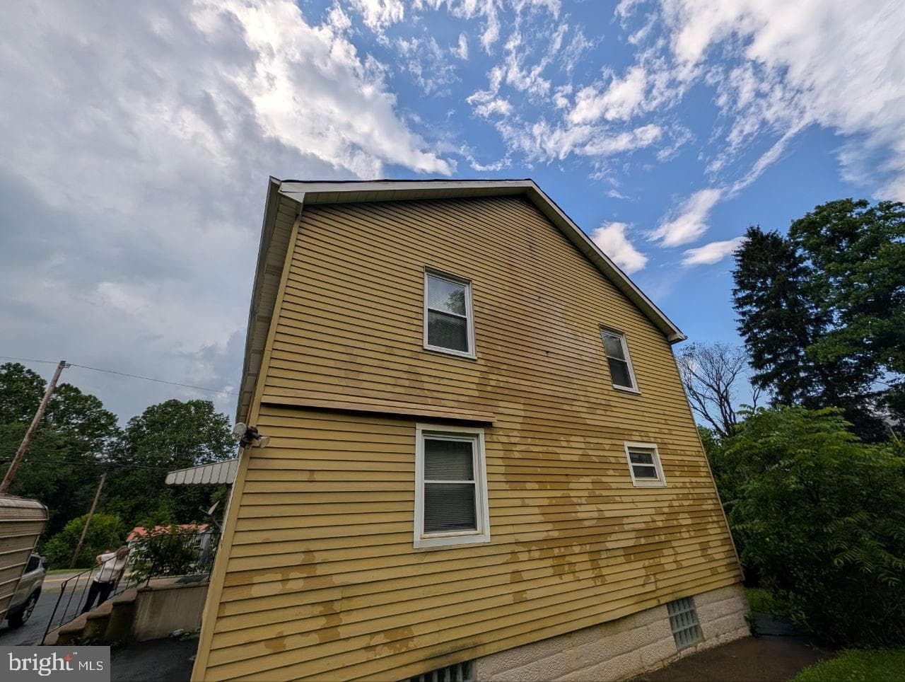 898 Joffre Cherry Valley Road photo 3