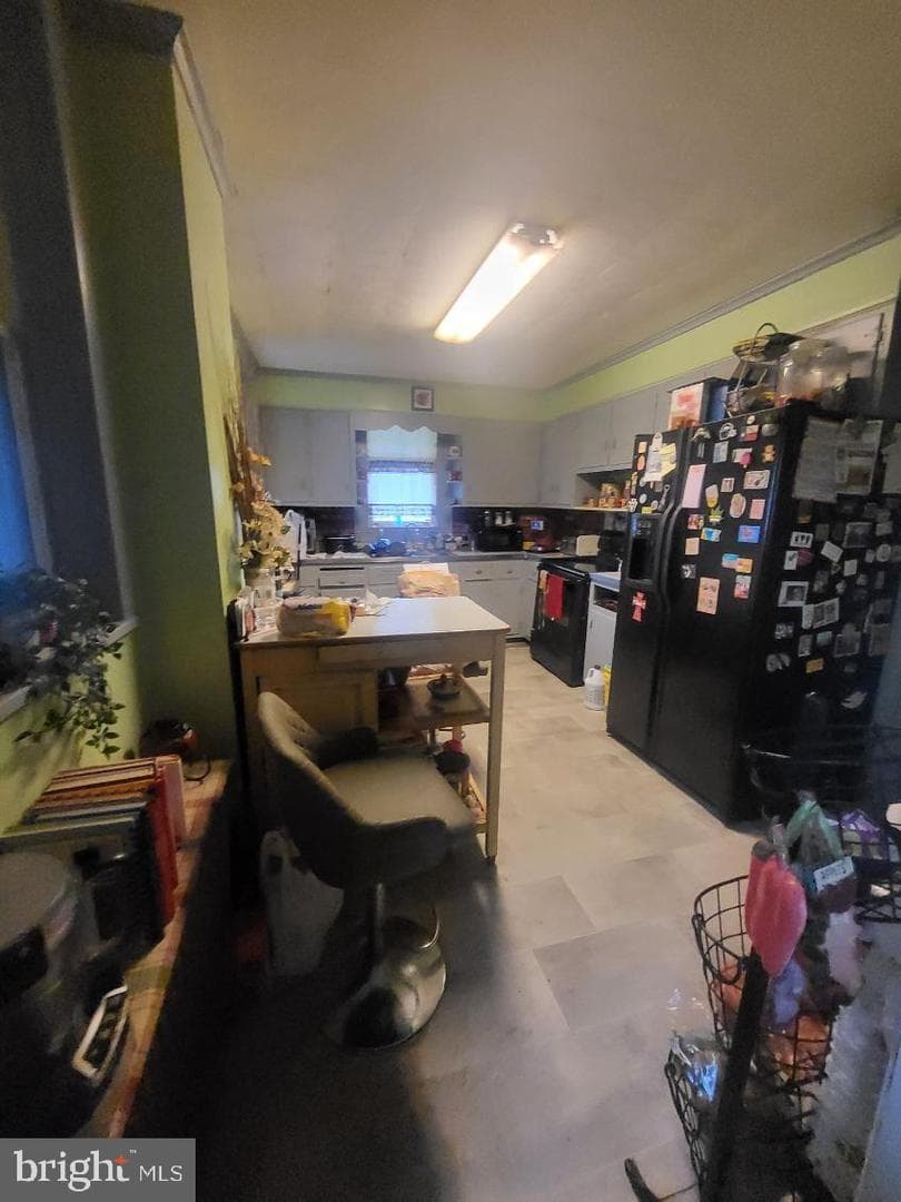 413 Delaware Street photo 10