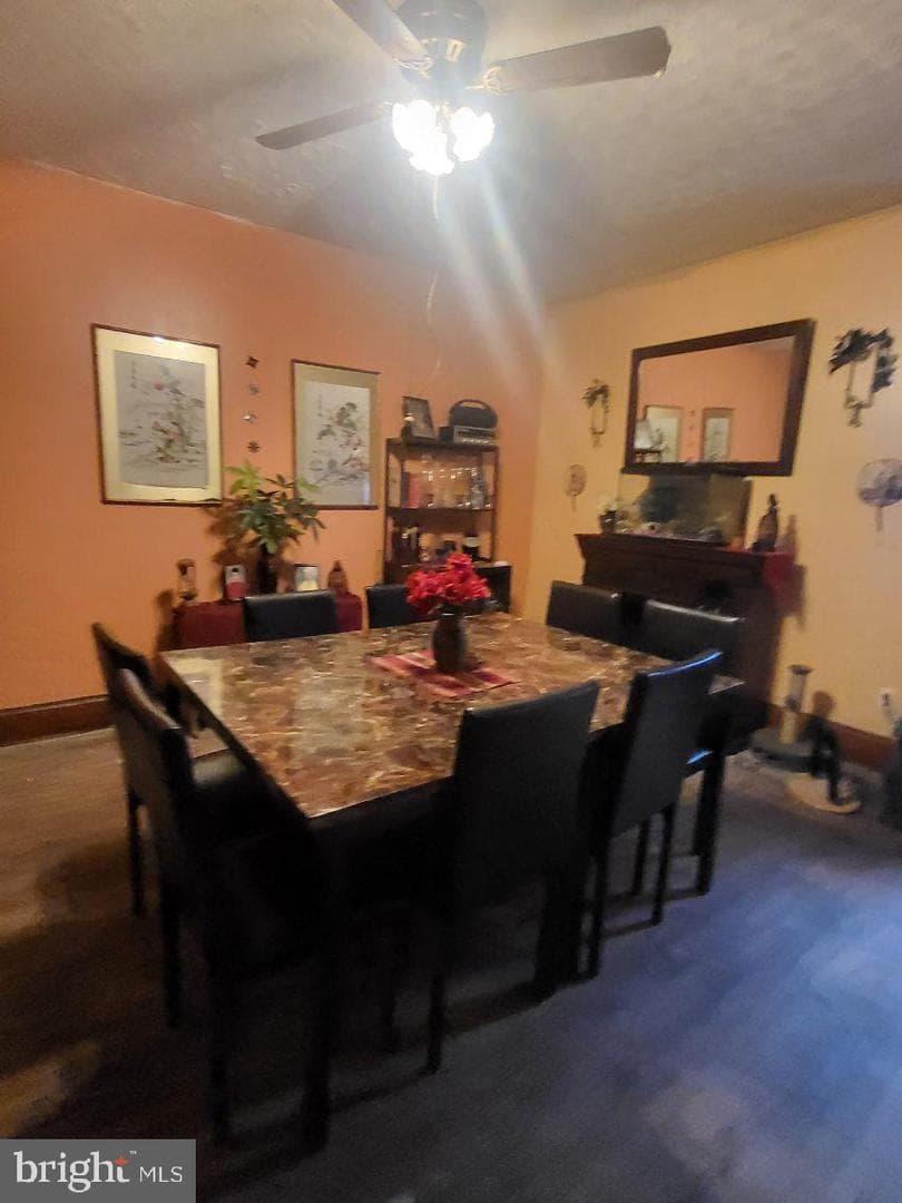 413 Delaware Street photo 6