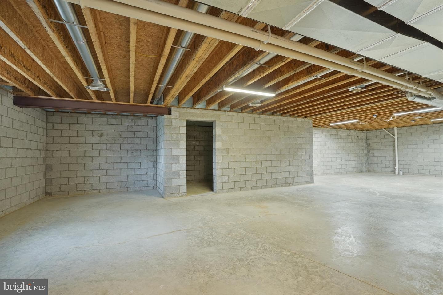 34 Harrington Way photo 32