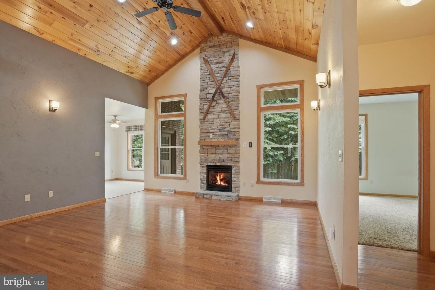 34 Harrington Way photo 4