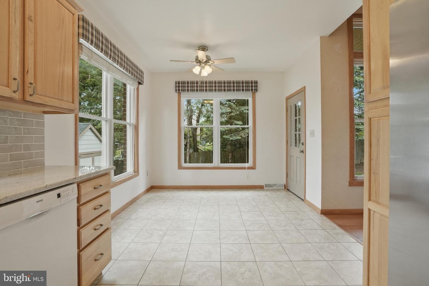 34 Harrington Way photo 9