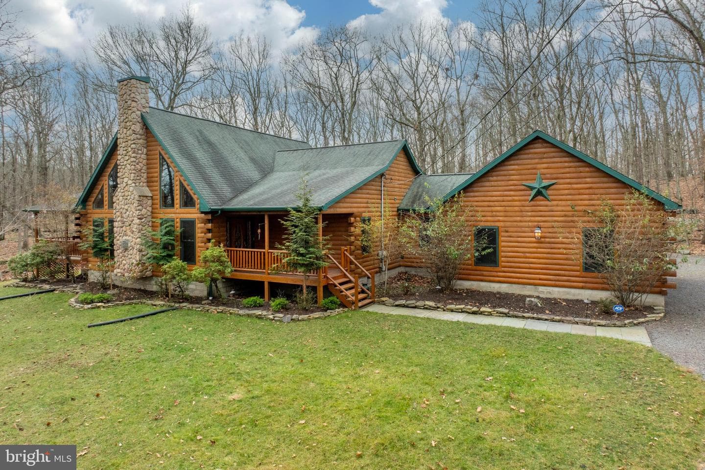1212 Acacia, Hawley