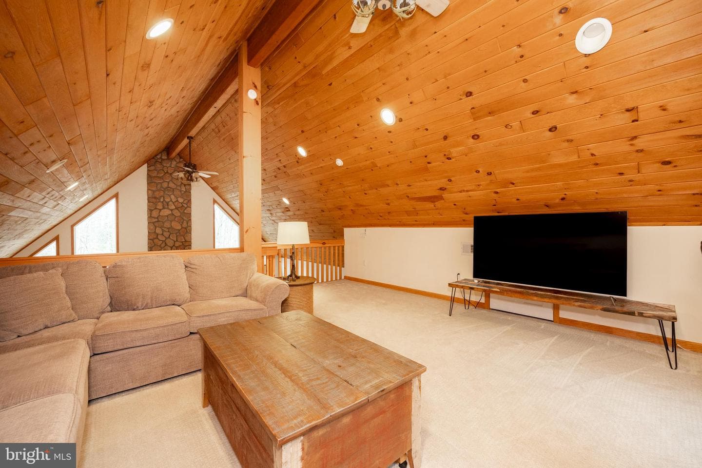 1212 Acacia photo 17