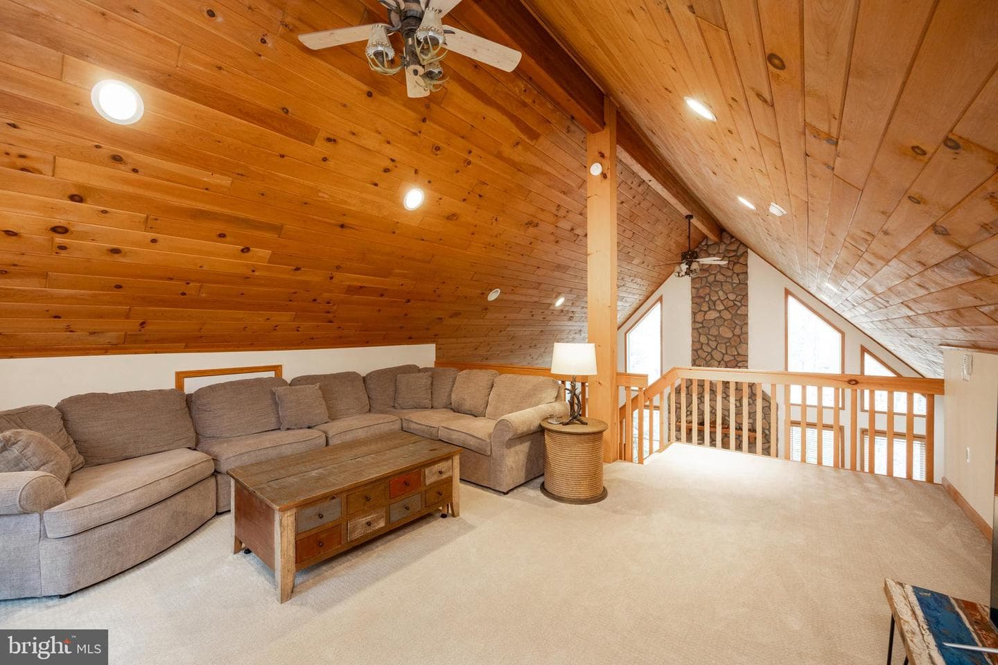 1212 Acacia photo 18