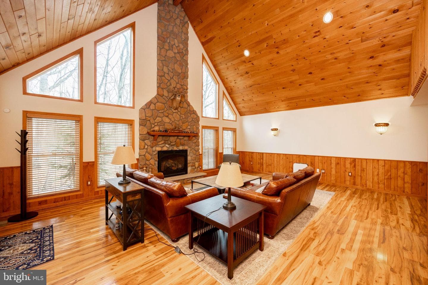 1212 Acacia photo 19