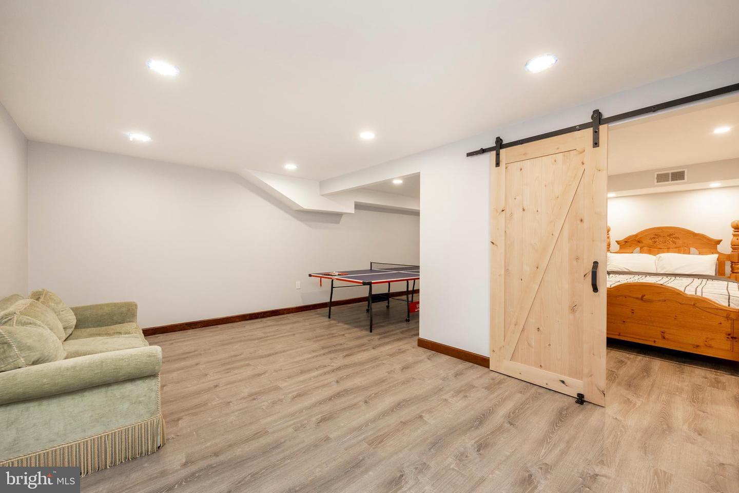 1212 Acacia photo 48