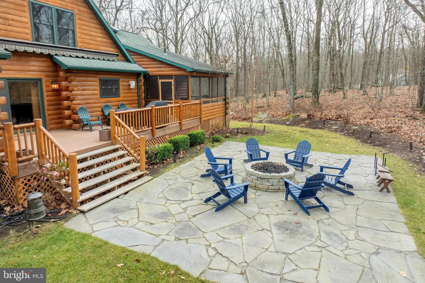 1212 Acacia photo 5