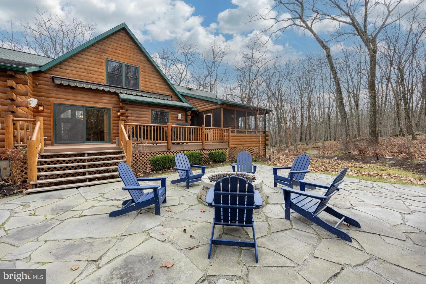 1212 Acacia photo 55